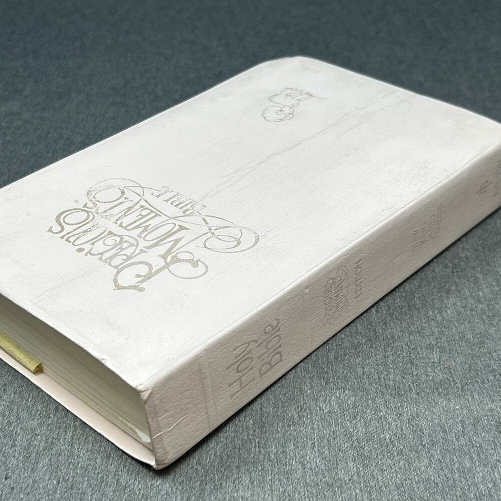 Vintage 1985 Precious Moments Holy Bible NKJV Thomas Nelson White Leatherflex